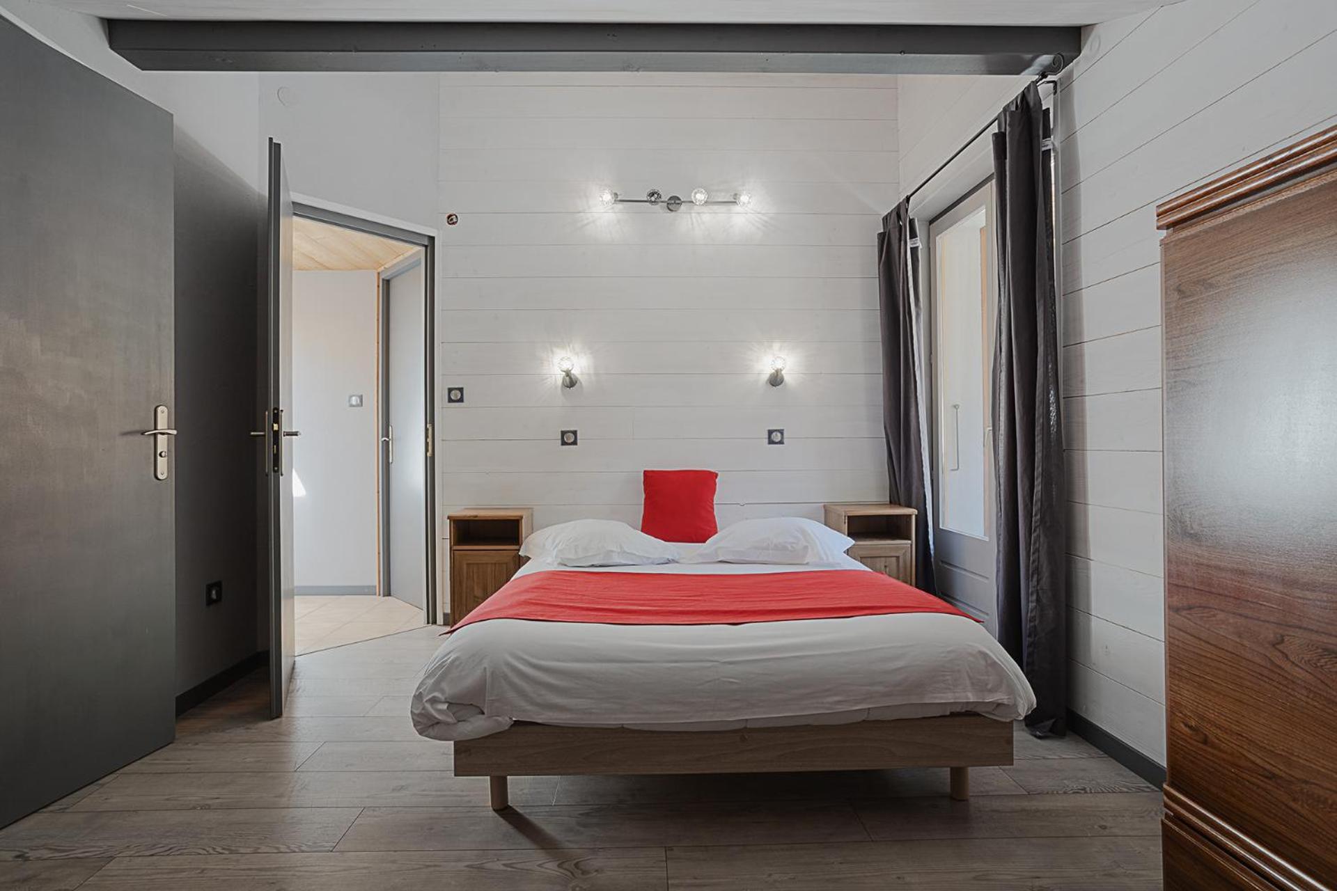Chalet Les 4 Saisons - Ski, Parking Et Jardin La Chapelle-d'Abondance Luaran gambar