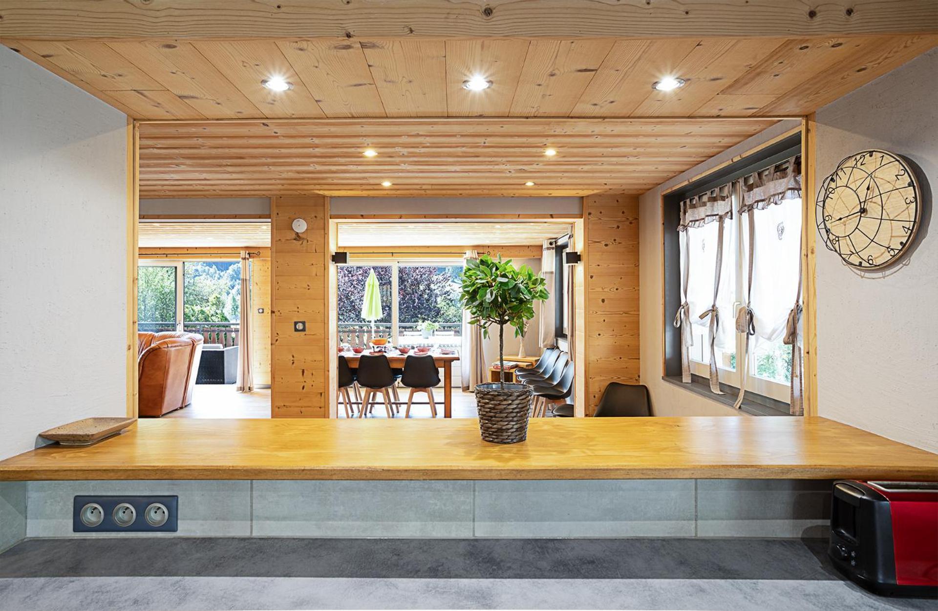 Chalet Les 4 Saisons - Ski, Parking Et Jardin La Chapelle-d'Abondance Luaran gambar