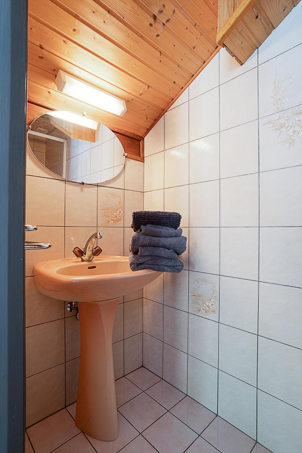 Chalet Les 4 Saisons - Ski, Parking Et Jardin La Chapelle-d'Abondance Luaran gambar