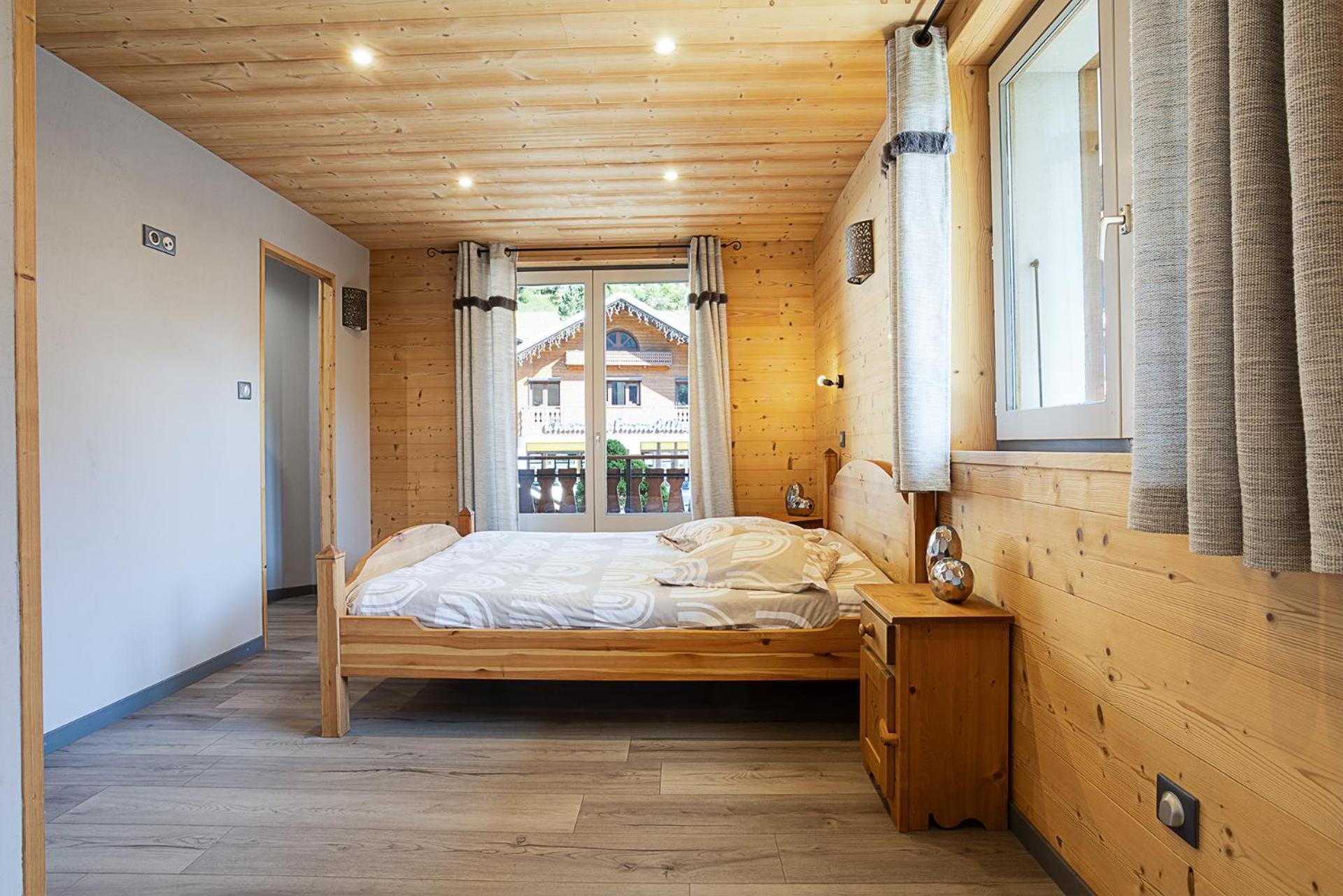 Chalet Les 4 Saisons - Ski, Parking Et Jardin La Chapelle-d'Abondance Luaran gambar